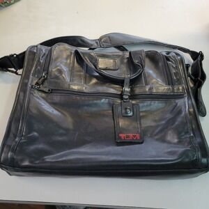 Tumi Black Leather Laptop Bag Briefcase Travel‎ Bag 17x14